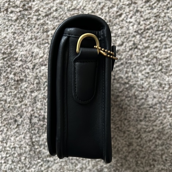 *SOLD* Vintage Coach Black Pocket Purse 9755 Crossbody Bag - Picture 3 of 9